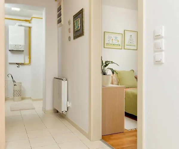 Toya Apartamento Pula